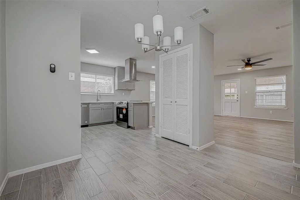 Photo of 7546 Bubbling Spring Lane