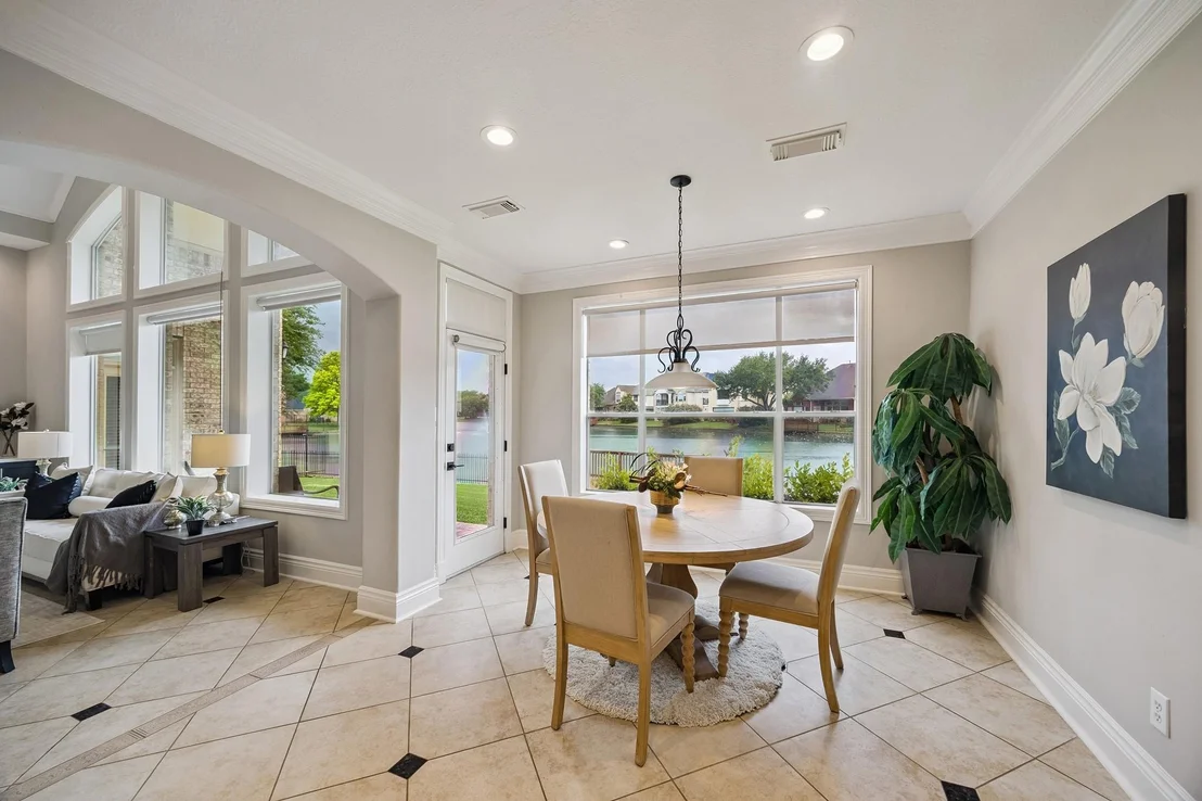 Photo of 5126 Beacon Point