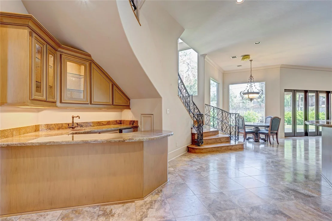 Photo of 710 Pinehaven Drive