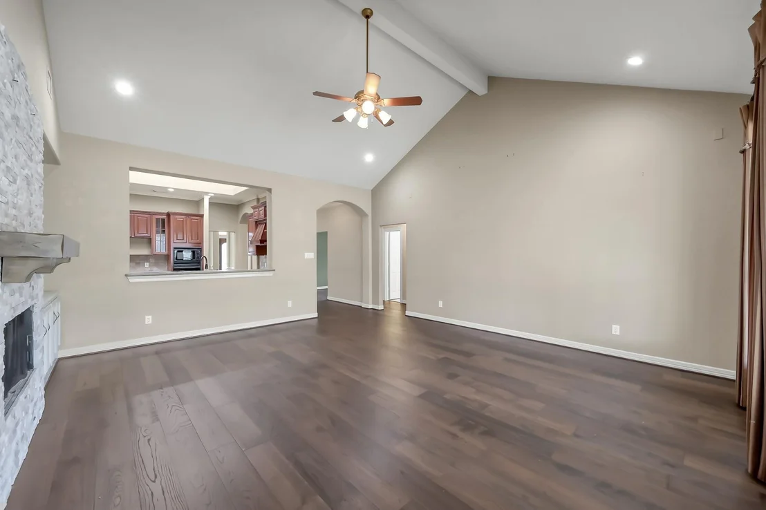 Photo of 25536 Richards Road