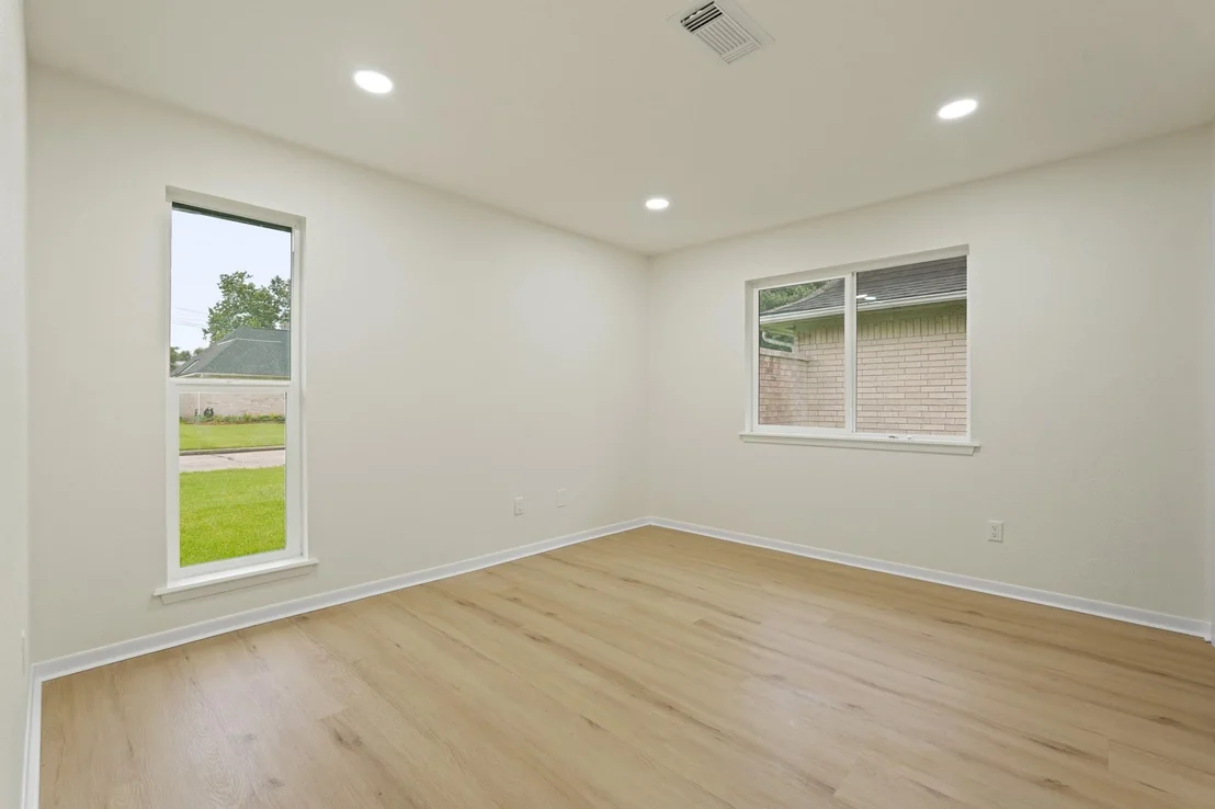 Photo of 3351 S Sutton Square