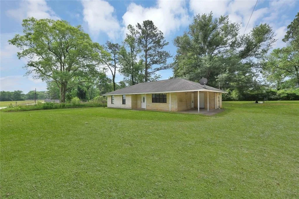 Photo of 200 Lilley Road