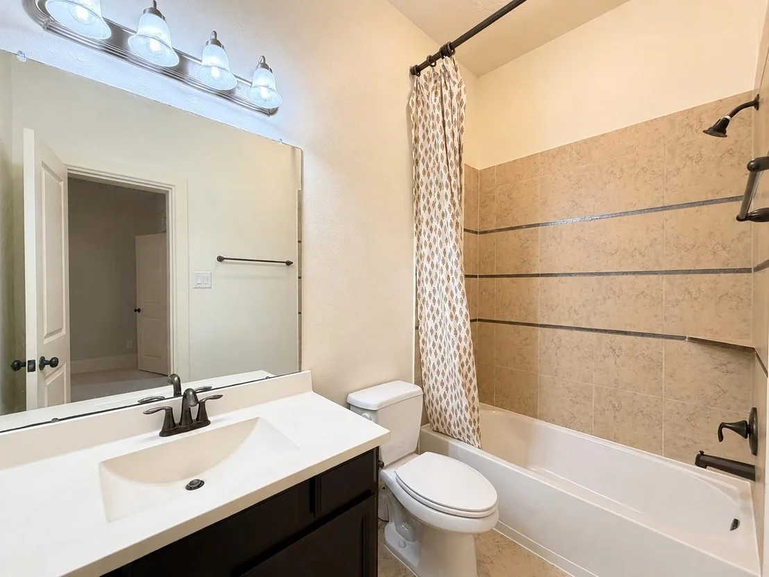 Photo of 6806 Auburn Sands Drive