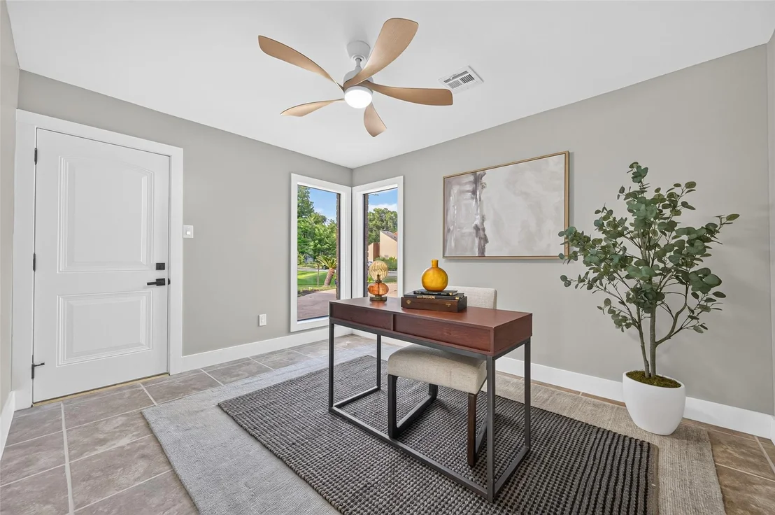 Photo of 1202 Briar Bayou Drive