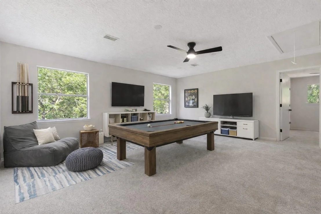 Photo of 18 Mayfair Grove Court