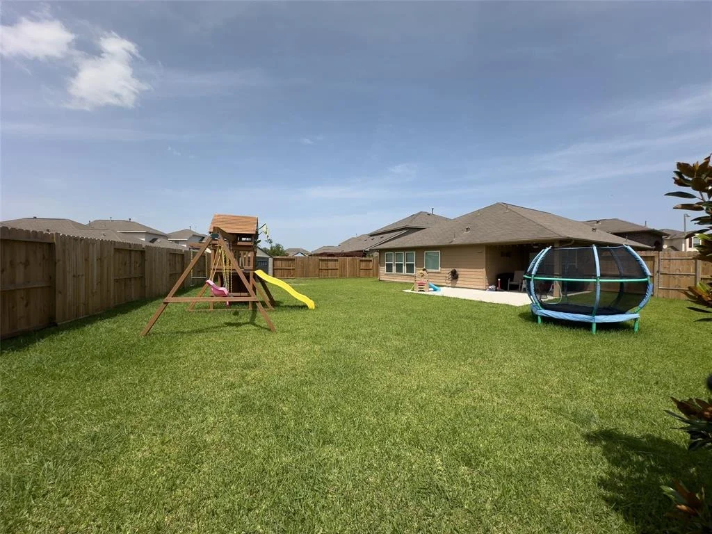 Photo of 3122 Lodgemist Lane