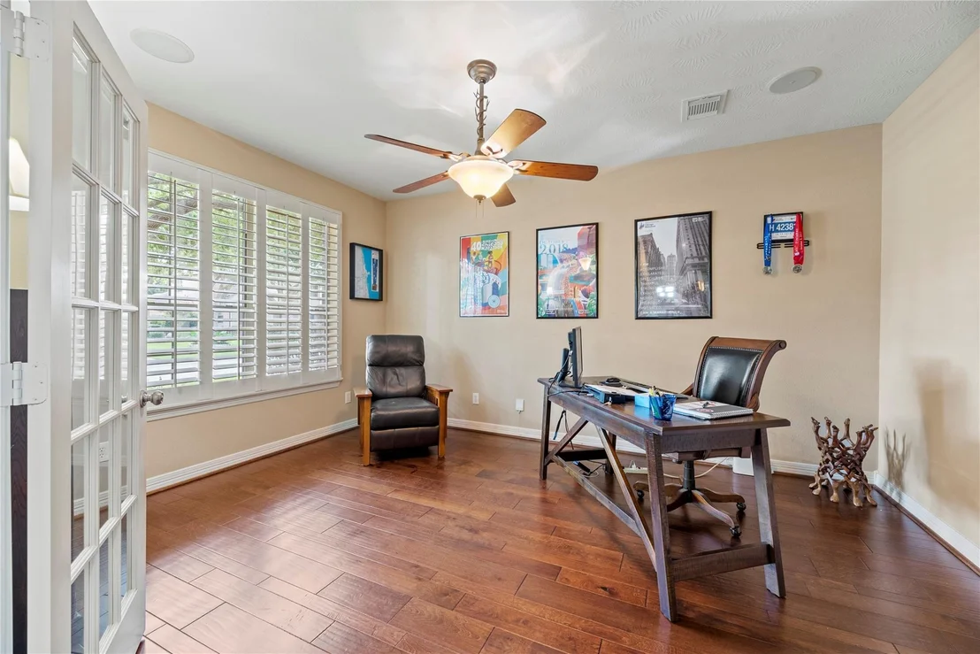 Photo of 8607 Crossriver Lane