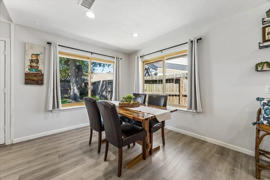 Photo of 16427 Clearcrest Drive