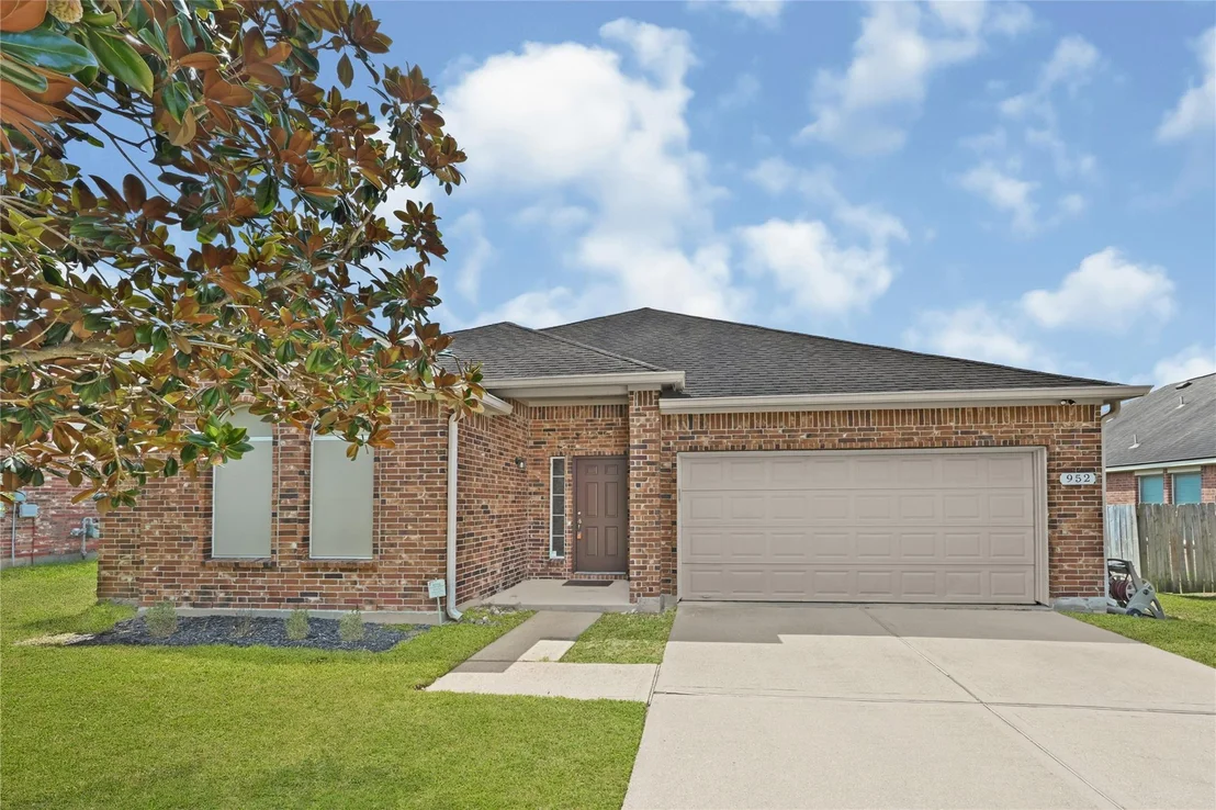 Photo of 952 Crannog Way