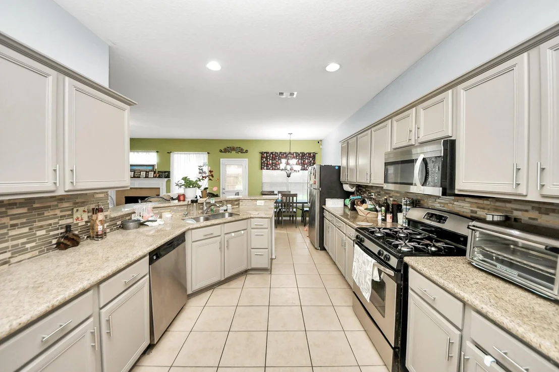 Photo of 922 N Sky Drive
