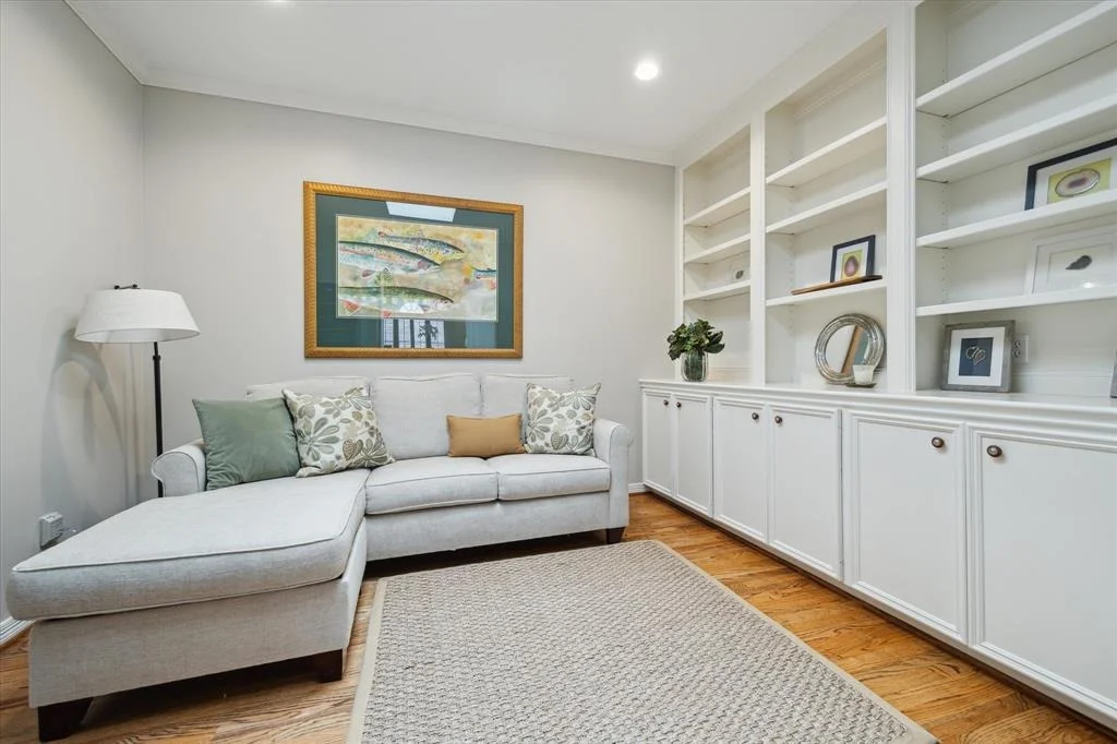 Photo of 333 Sugarberry Circle