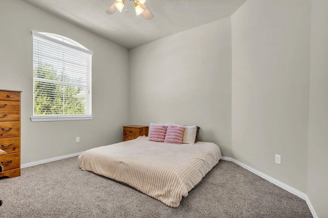 Photo of 13859 Shoreline Drive