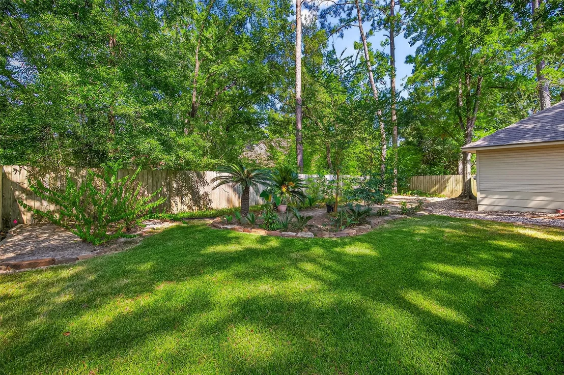 Photo of 151 W Coldbrook Circle