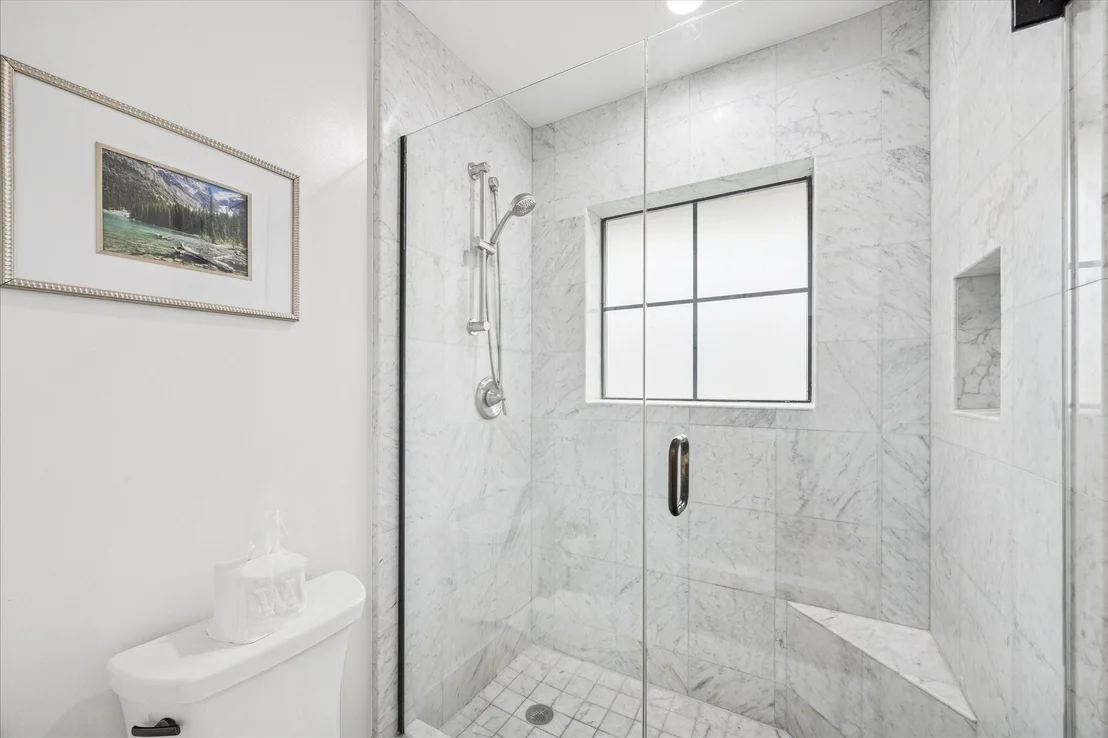 Photo of 7906 Meadowbriar Lane