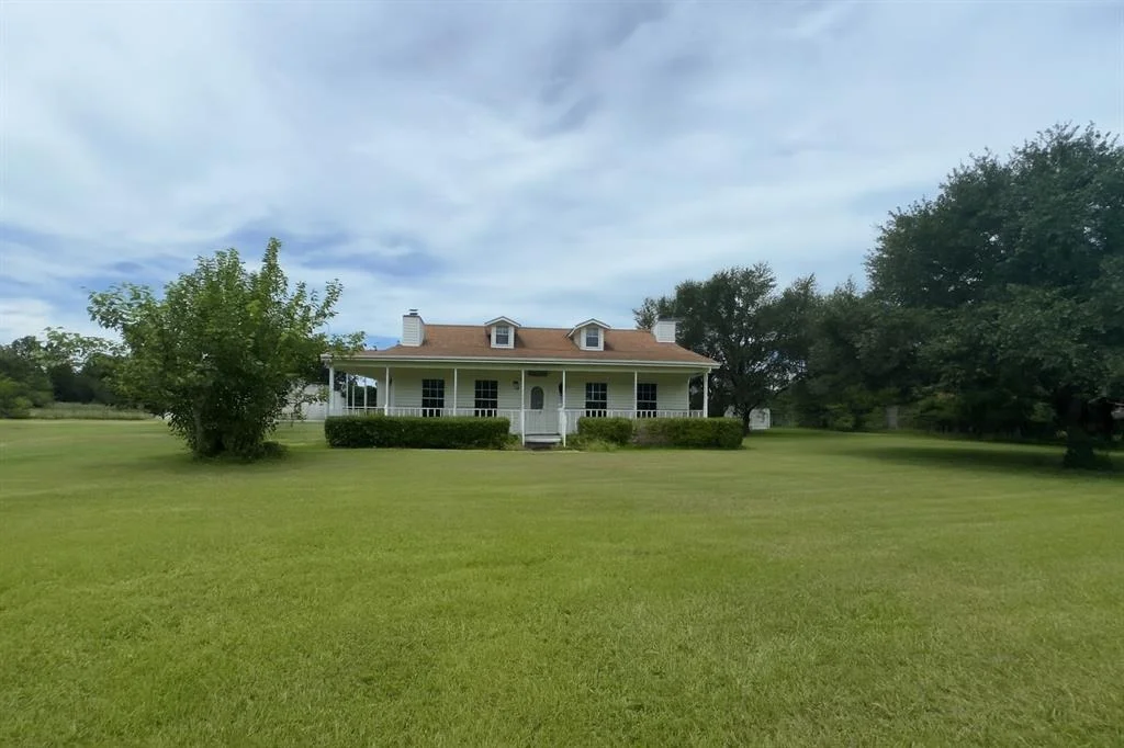 Photo of 10022 Oberrender Road
