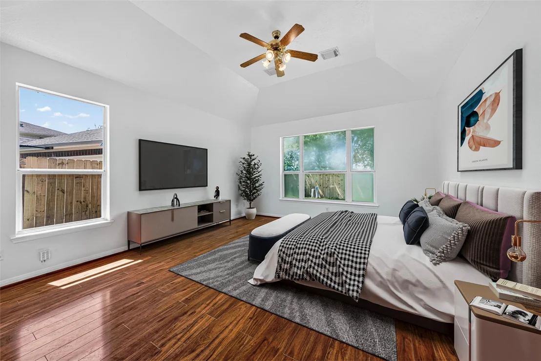 Photo of 13910 Sunset View Drive