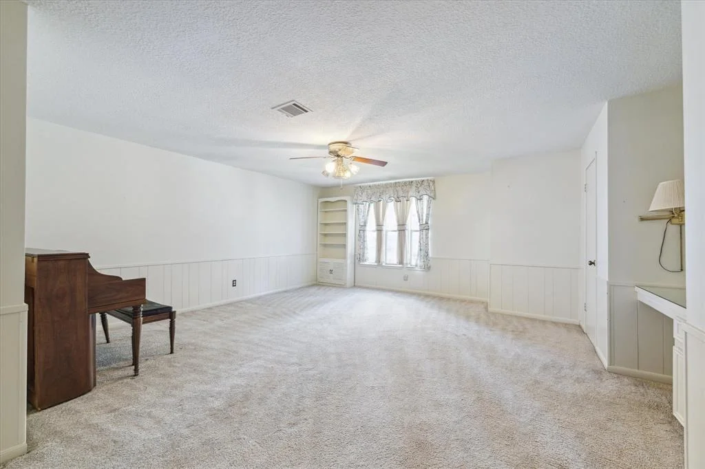 Photo of 5211 Lacreek Lane