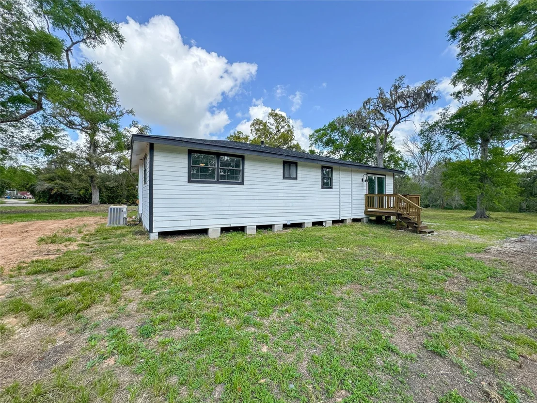 Photo of 17958 County Road 426