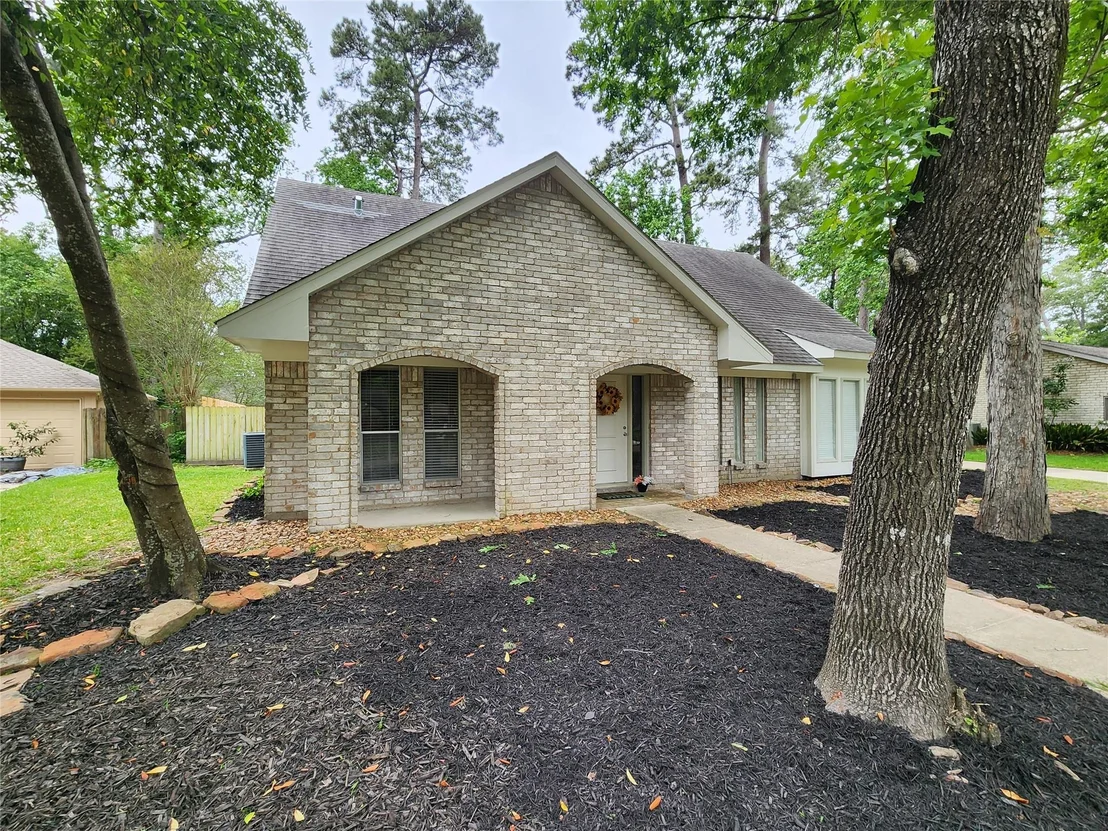 Photo of 2182 Tree Lane