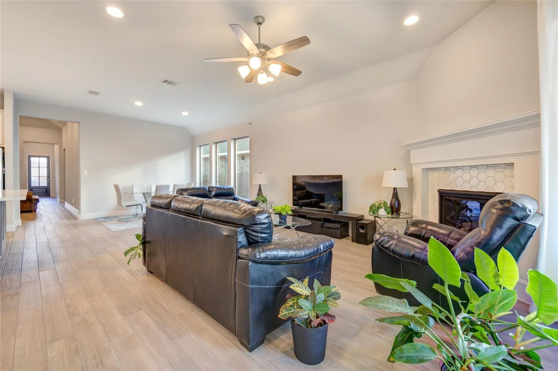 Photo of 7207 Bur Oak Bend Way
