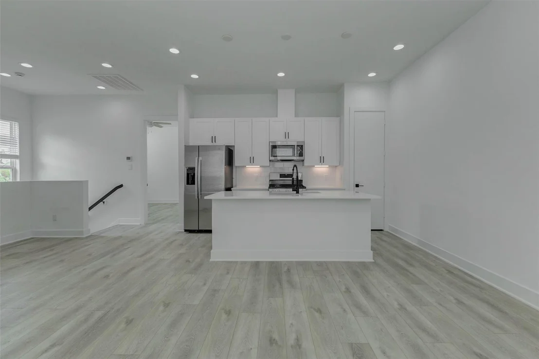 Photo of 5727 Elysium Street
