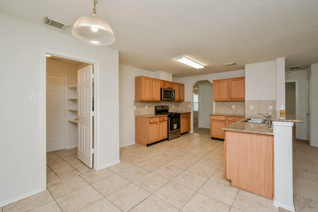 Photo of 18326 Thicket Grove Road