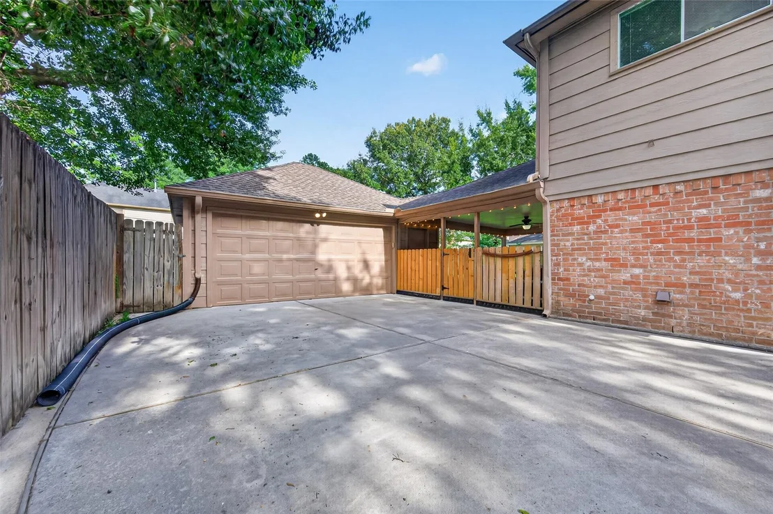Photo of 14618 N Eldridge Parkway