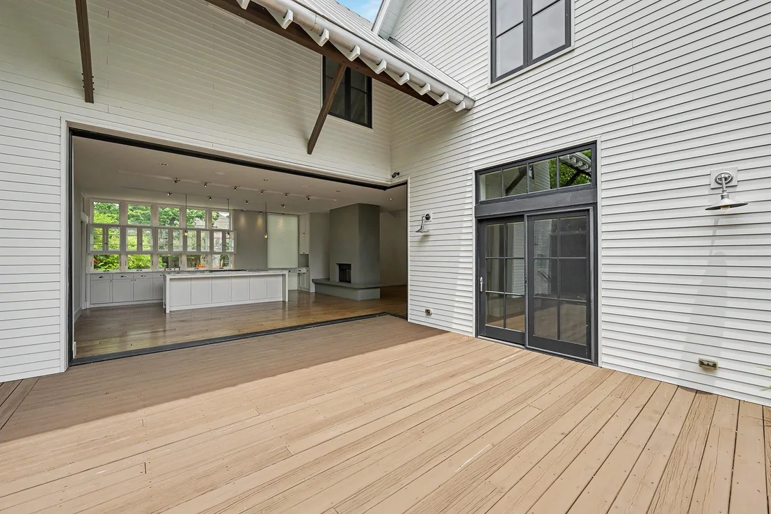 Photo of 4153 Oberlin Street