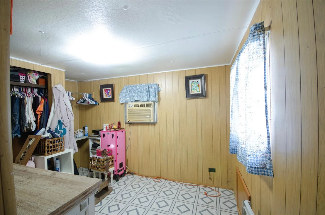 Photo of 422 Barbara Drive