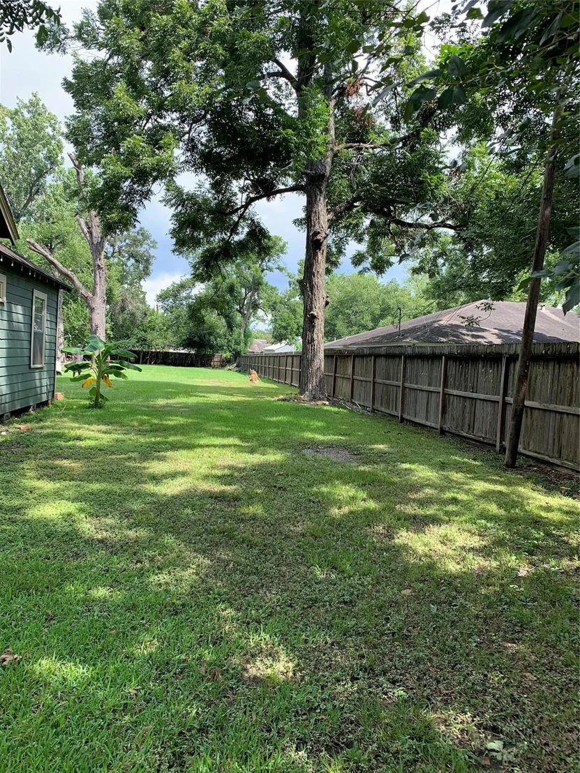 Photo of 1701 Priest Drive