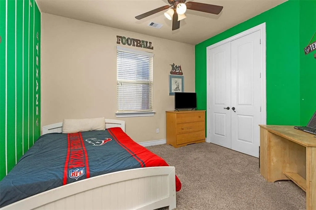 Photo of 40393 Mostyn Drive