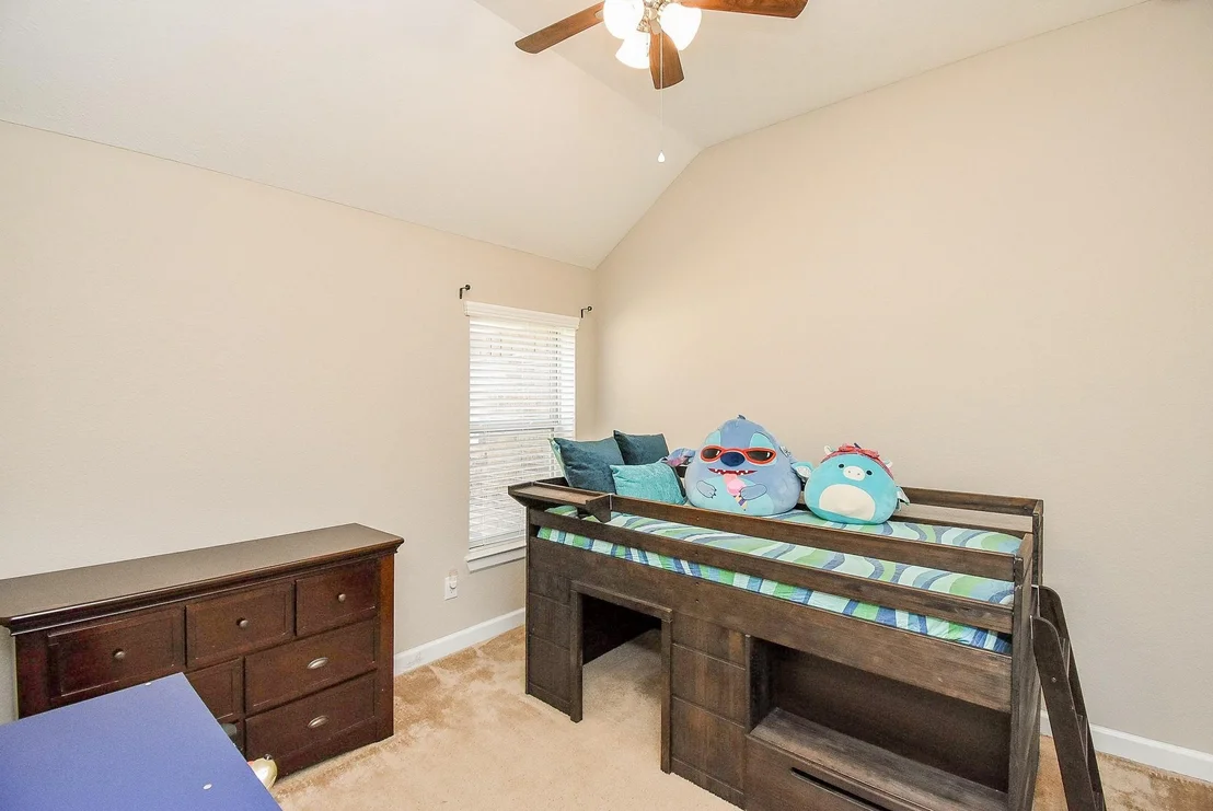 Photo of 435 Cascade Oaks Lane