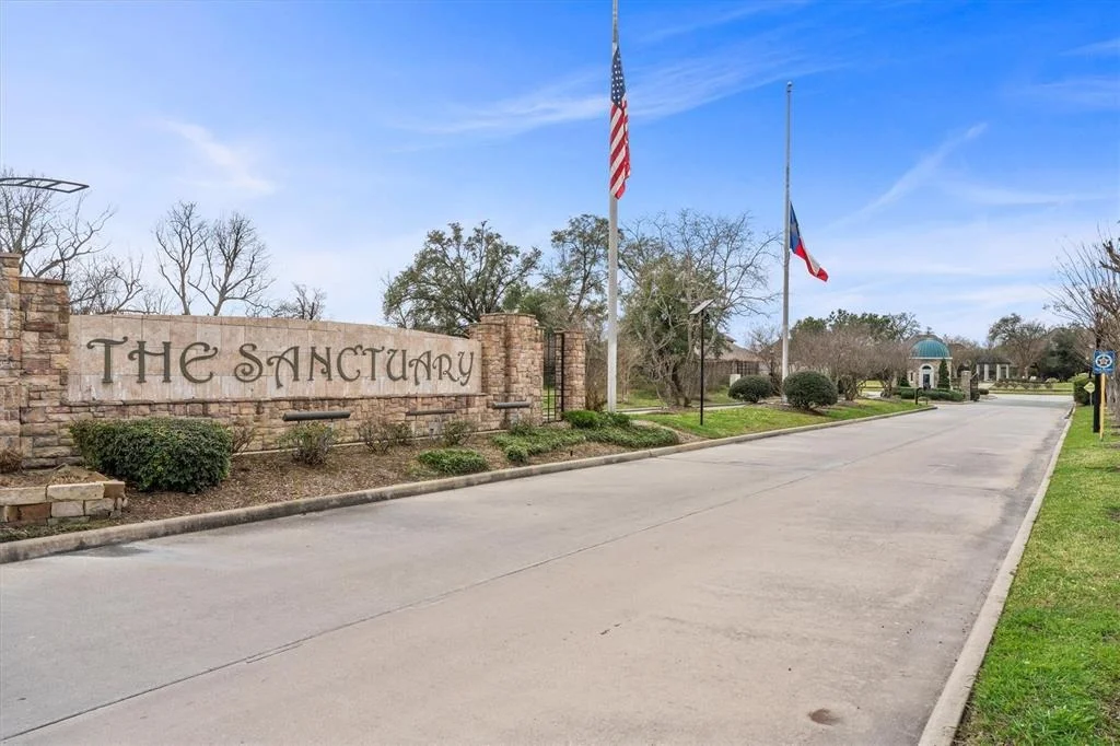 Photo of 19415 Sanctuary Robin Lane
