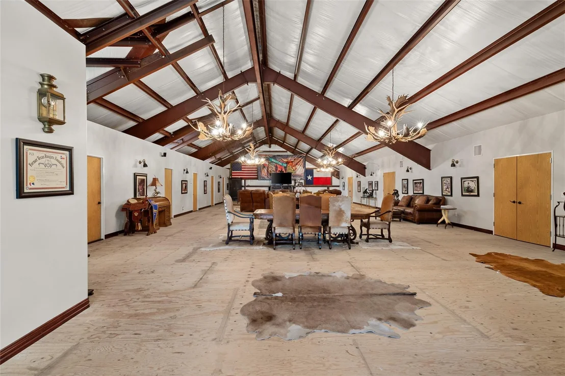 Photo of 15126 Walden Road