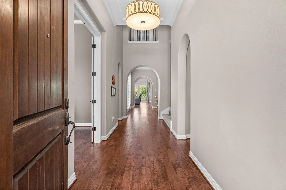 Photo of 130 E Cove View Trail