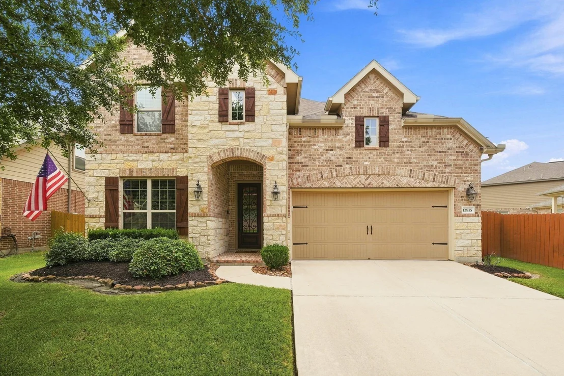 Photo of 13835 Slate Mountain Lane