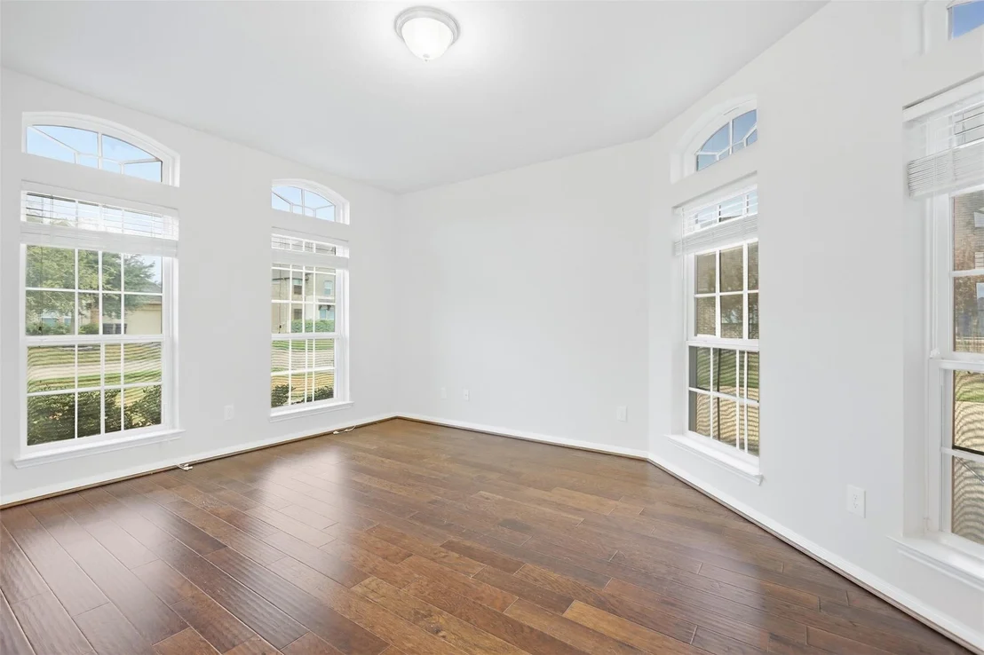 Photo of 4002 Broadmoor Drive