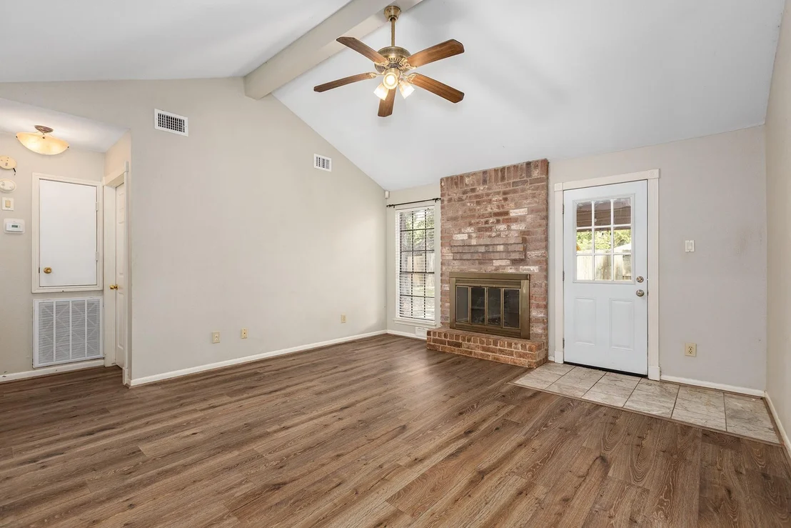 Photo of 2751 Longleaf Pines Drive