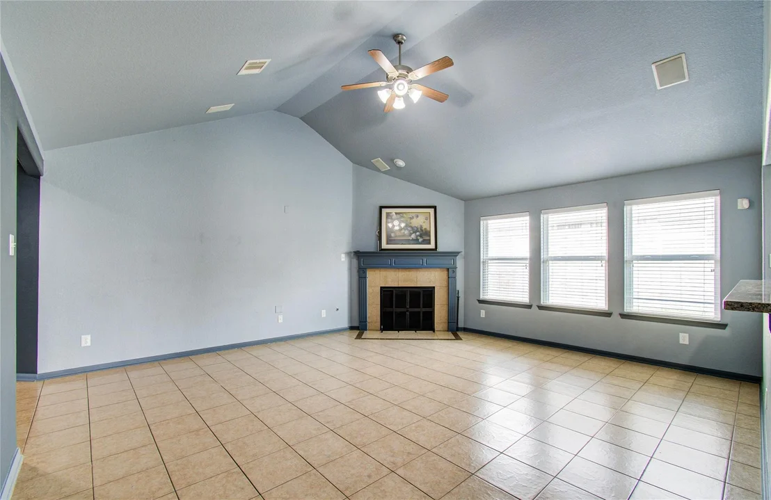 Photo of 1805 Foxglove Drive