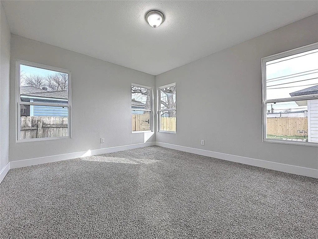 Photo of 2017 2nd Street