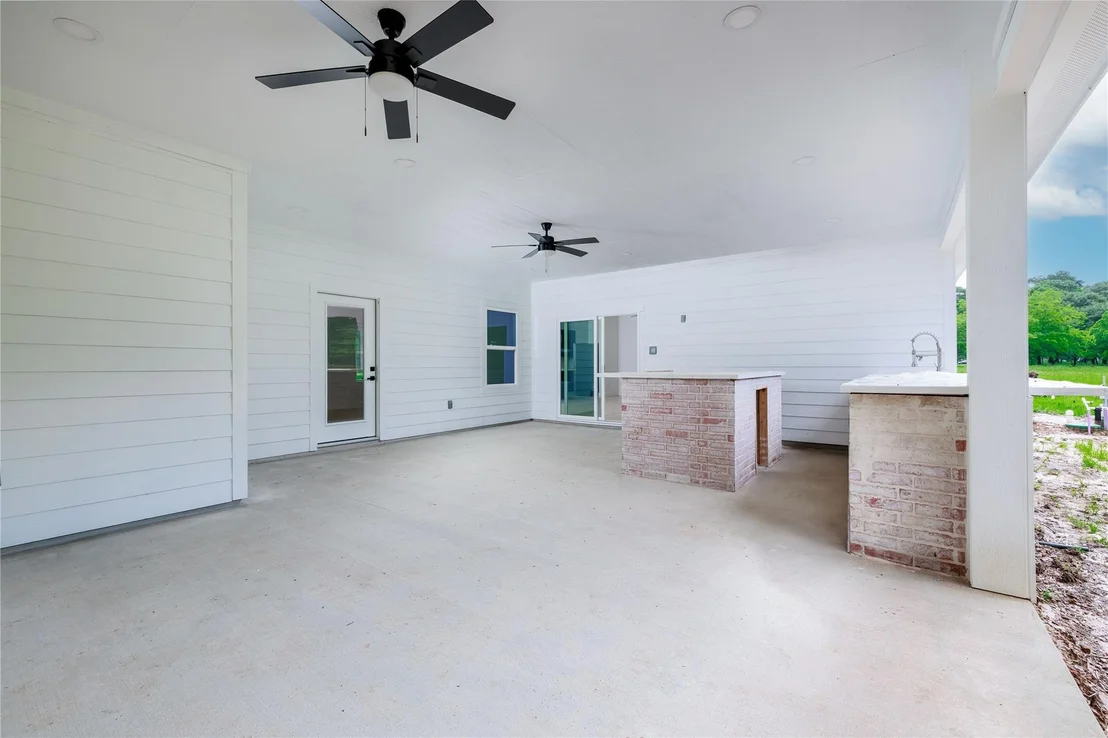 Photo of 414 Peach Point Lane