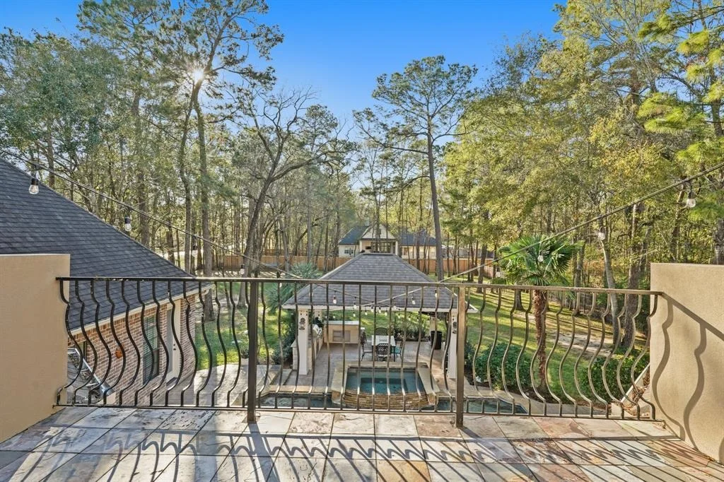 Photo of 28603 Waterbend Court