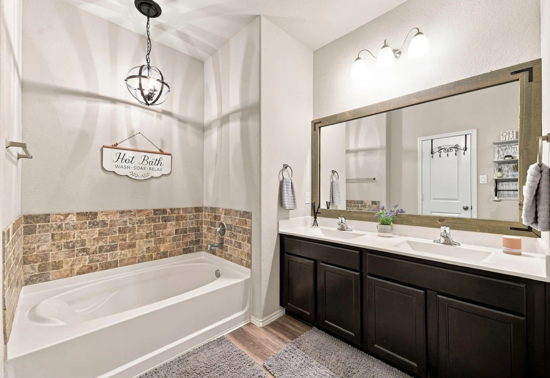 Photo of 11307 Dawn Beach Lane