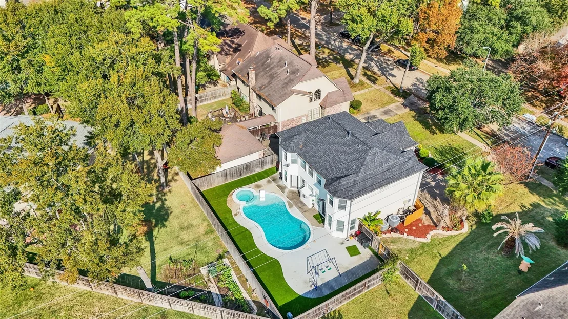 Photo of 12403 Millvan Drive