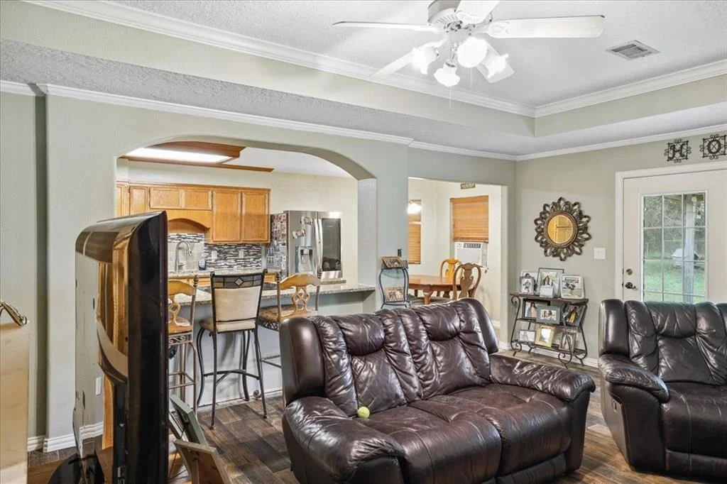 Photo of 505 Meadowlark Lane
