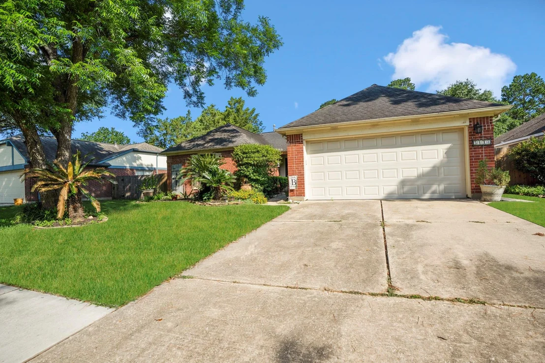 Photo of 5418 Roserock Lane