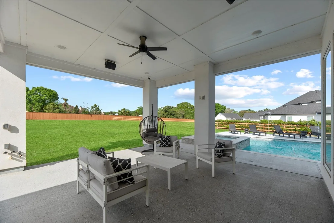 Photo of 29526 Circle S Ranch Trail