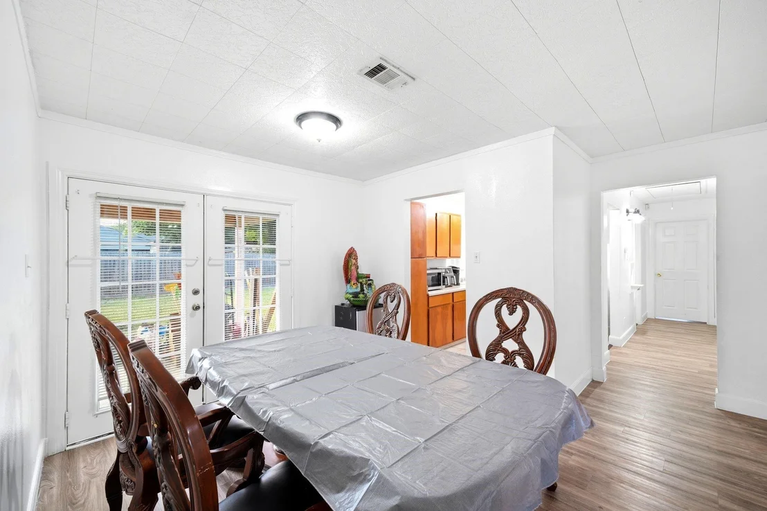 Photo of 1310 Loper Street