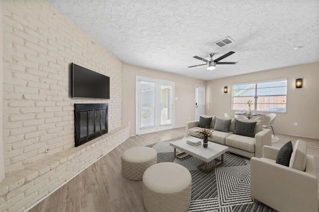 Photo of 5826 Spruce Forest Drive