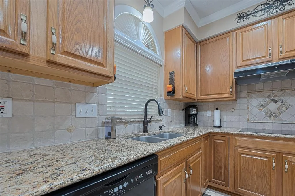 Photo of 11203 Chestnut Woods Trail